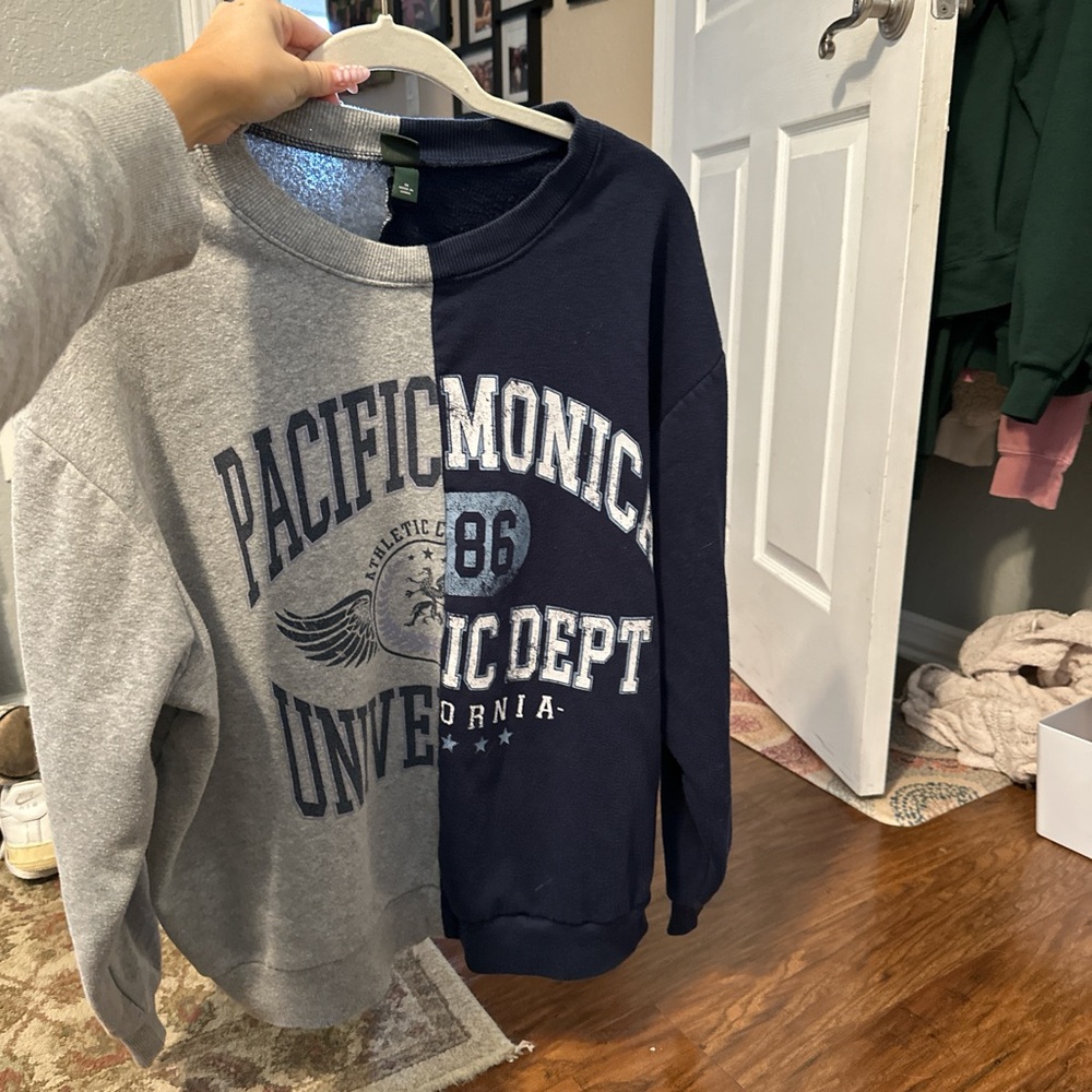 Pacific Monic University Split Sweatshirt - Gray and Navy